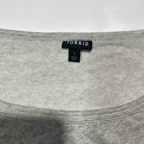 Torrid Grey Off The Shoulder “Love Ya Self “ Woman’s 70% Cotton Sweater 1X - Picture 12 of 16